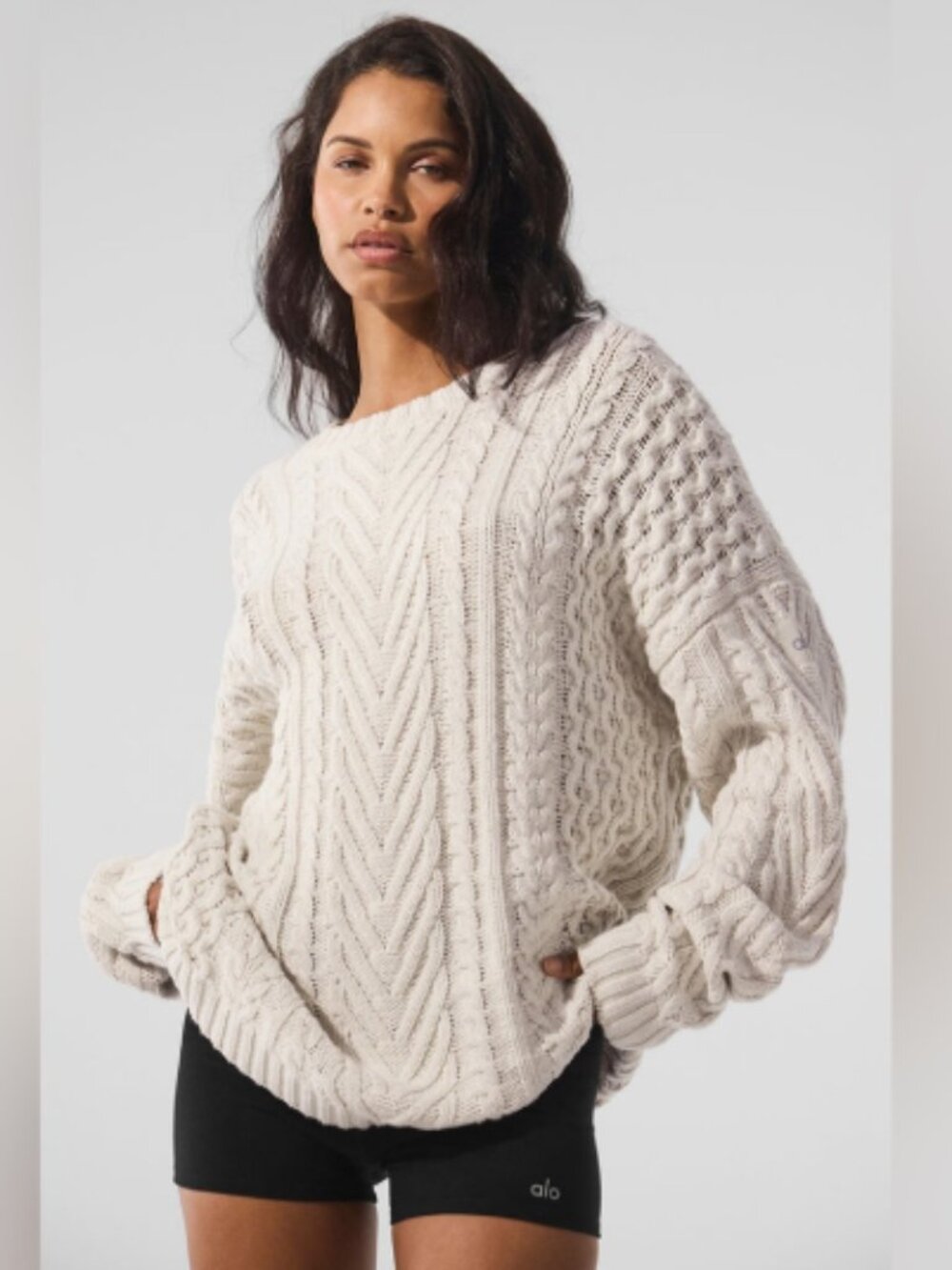 ALO Cable Knit Crew Neck Oversized Sweater M Bone White